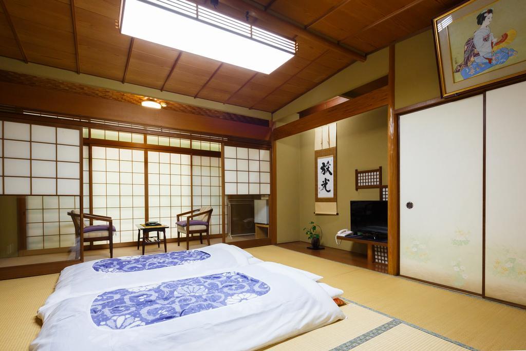 Kibune Hiroya كيوتو المظهر الخارجي الصورة